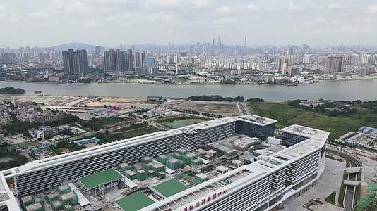 广州国际医药展贸中心建筑航拍视频的预览图