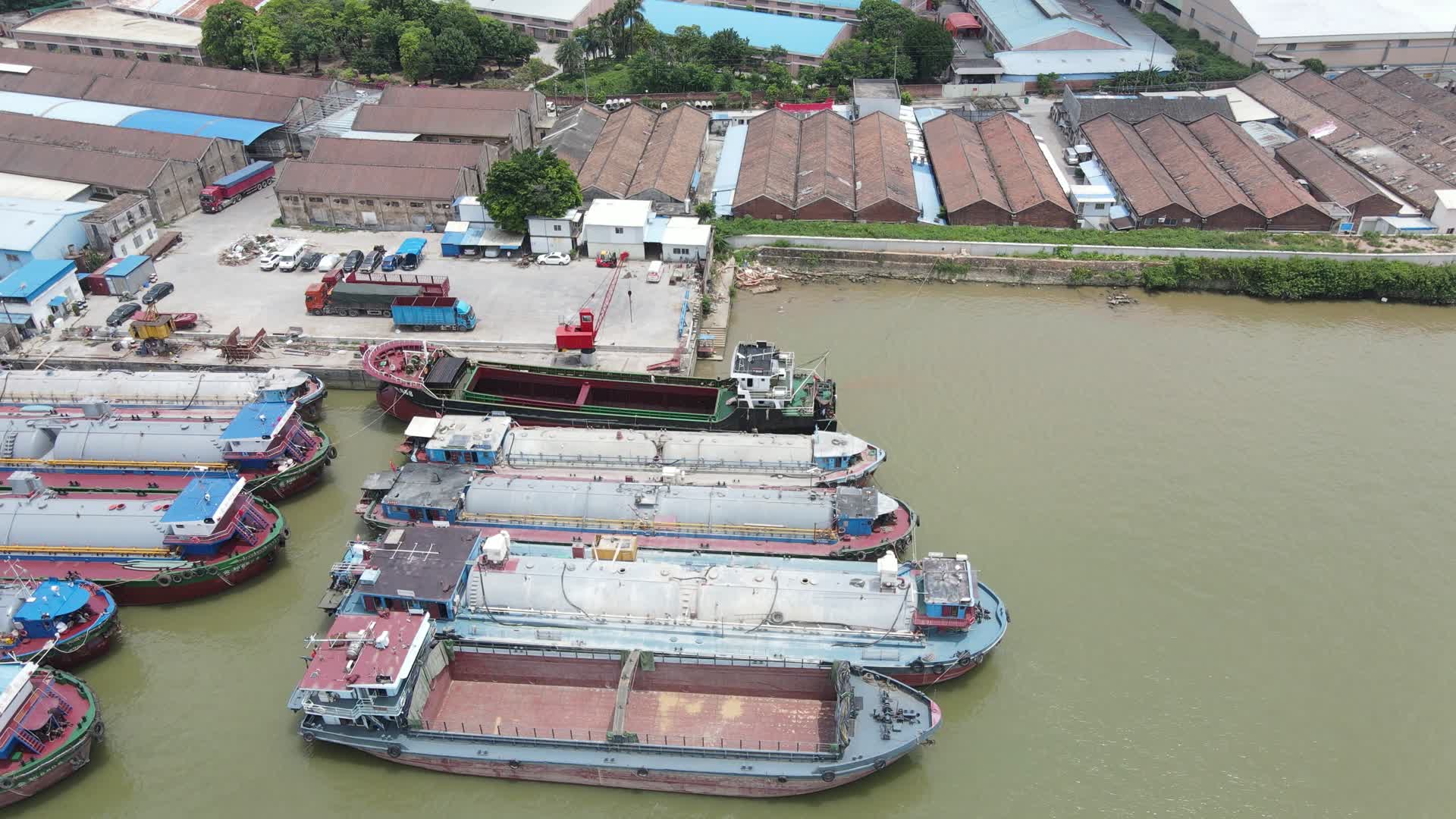 广州三支香水道的码头港口视频的预览图