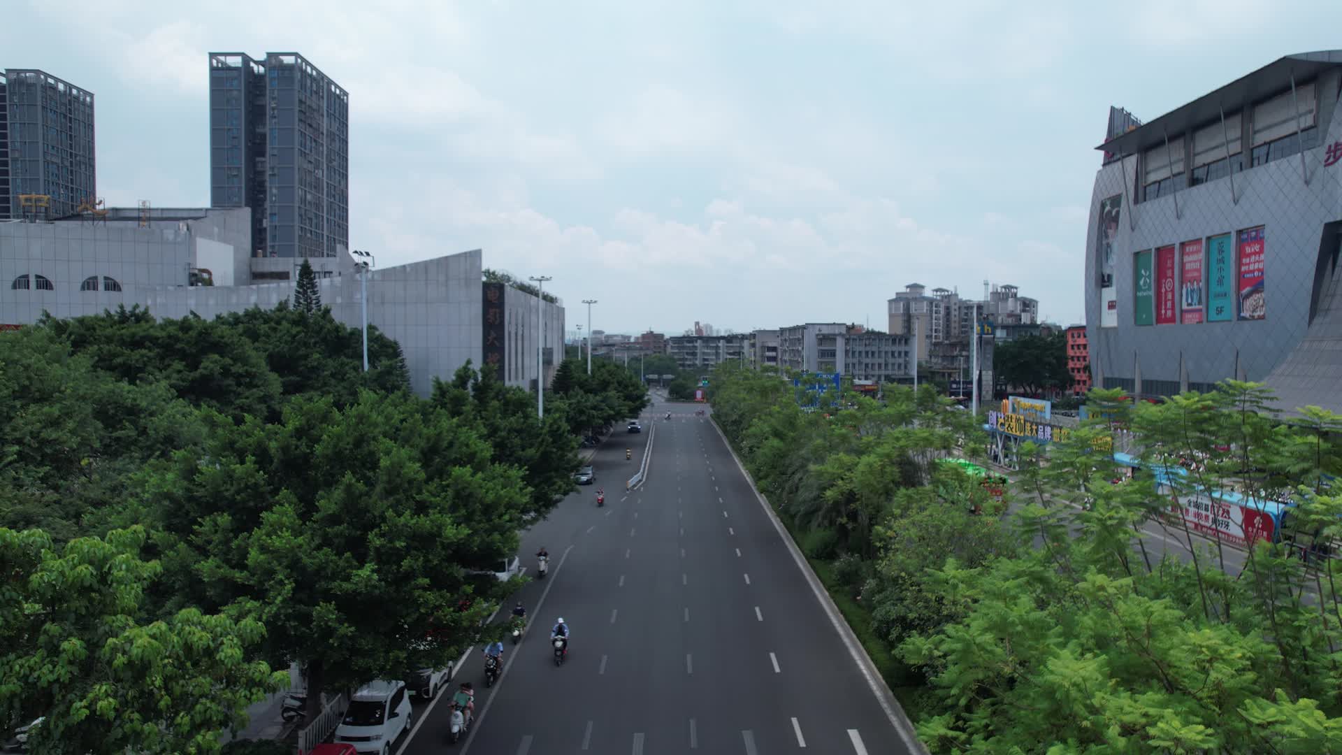 柳州步步高广场城市建筑购物百货视频的预览图