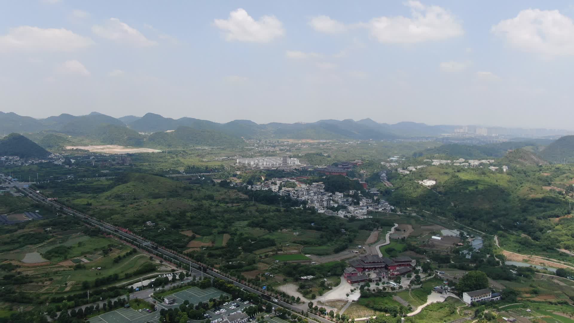 航拍贵州集中乡村农村村落视频的预览图