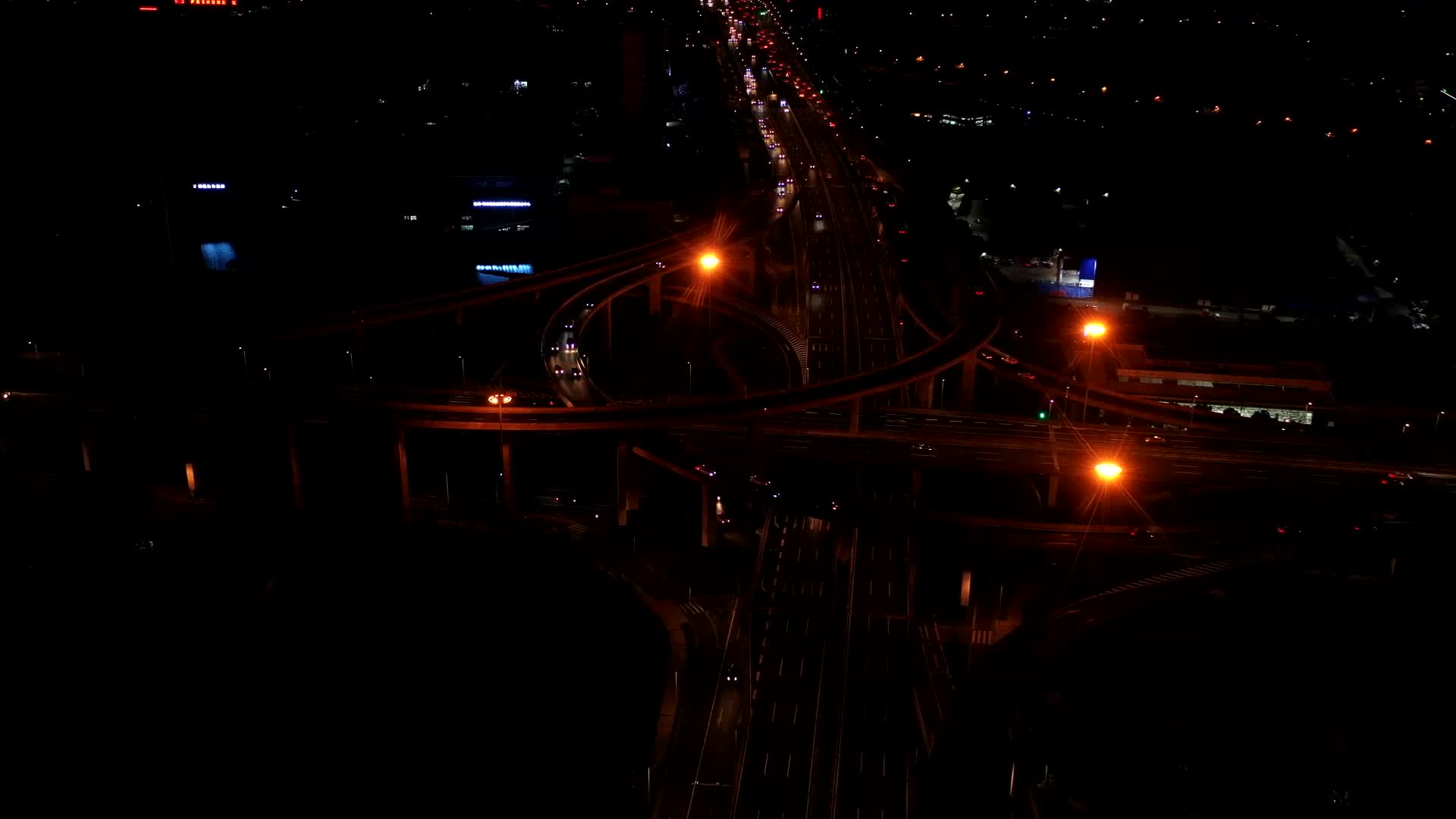 1080P高架夜景延时视频的预览图