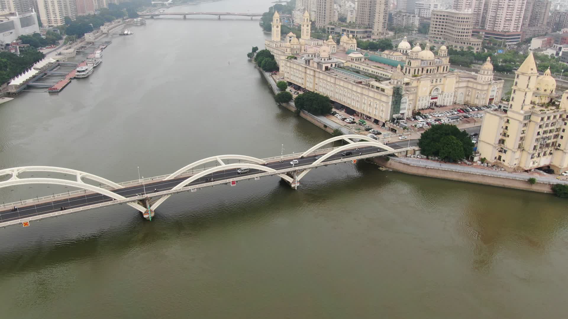福建福州解放大桥交通航拍视频的预览图