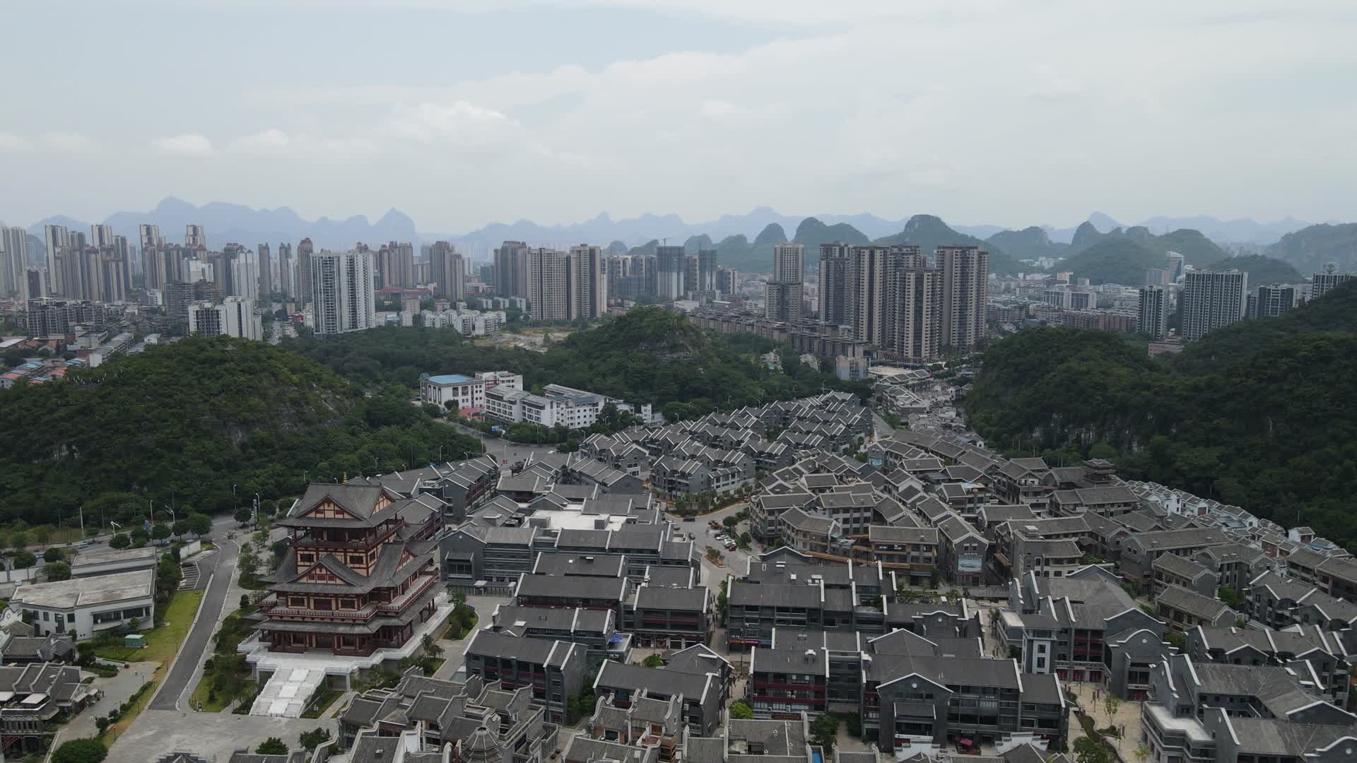 广西柳州窑埠古镇著名旅游景点航拍视频的预览图
