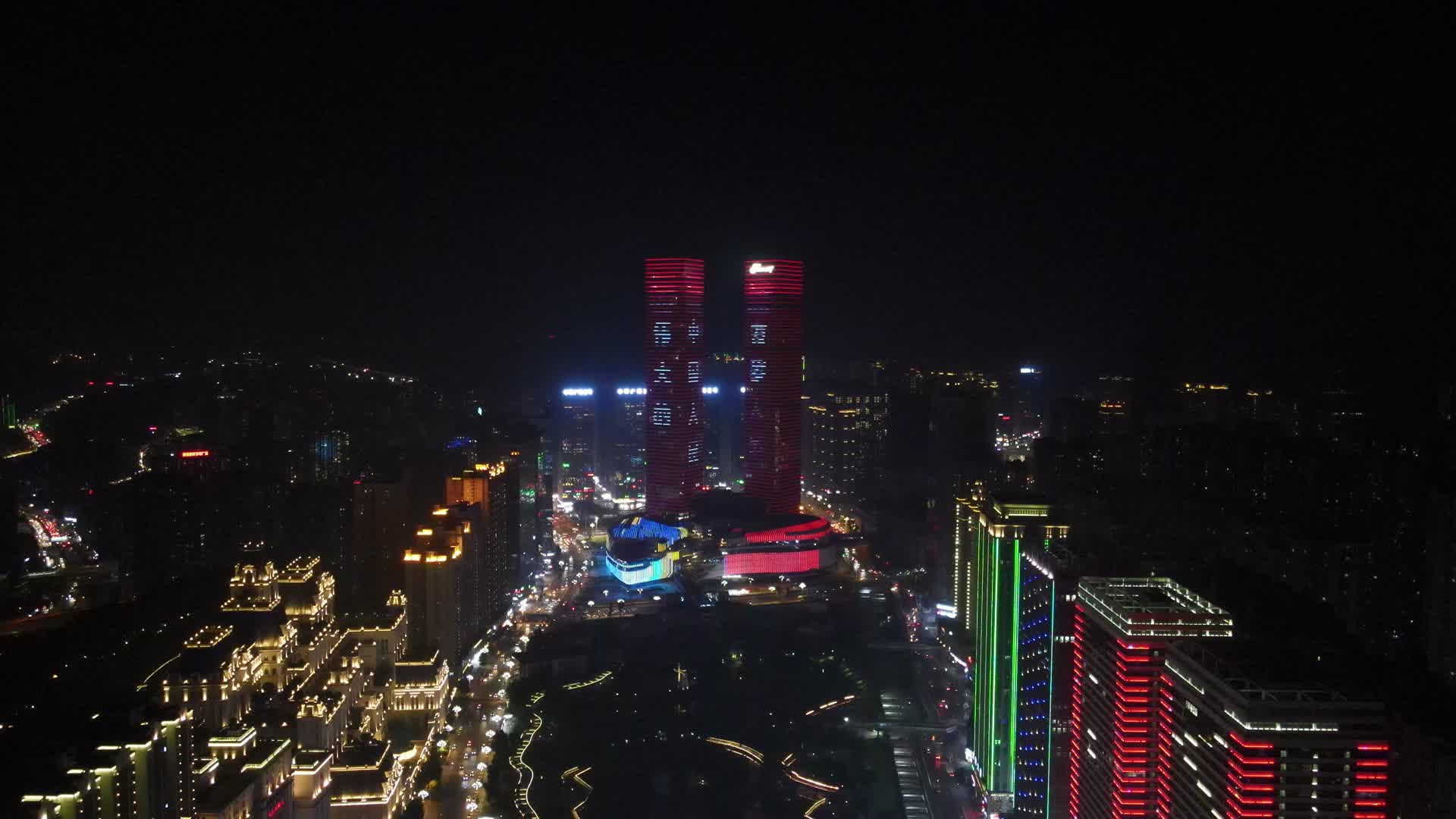 贵阳花果园双子塔夜景灯光航拍视频的预览图
