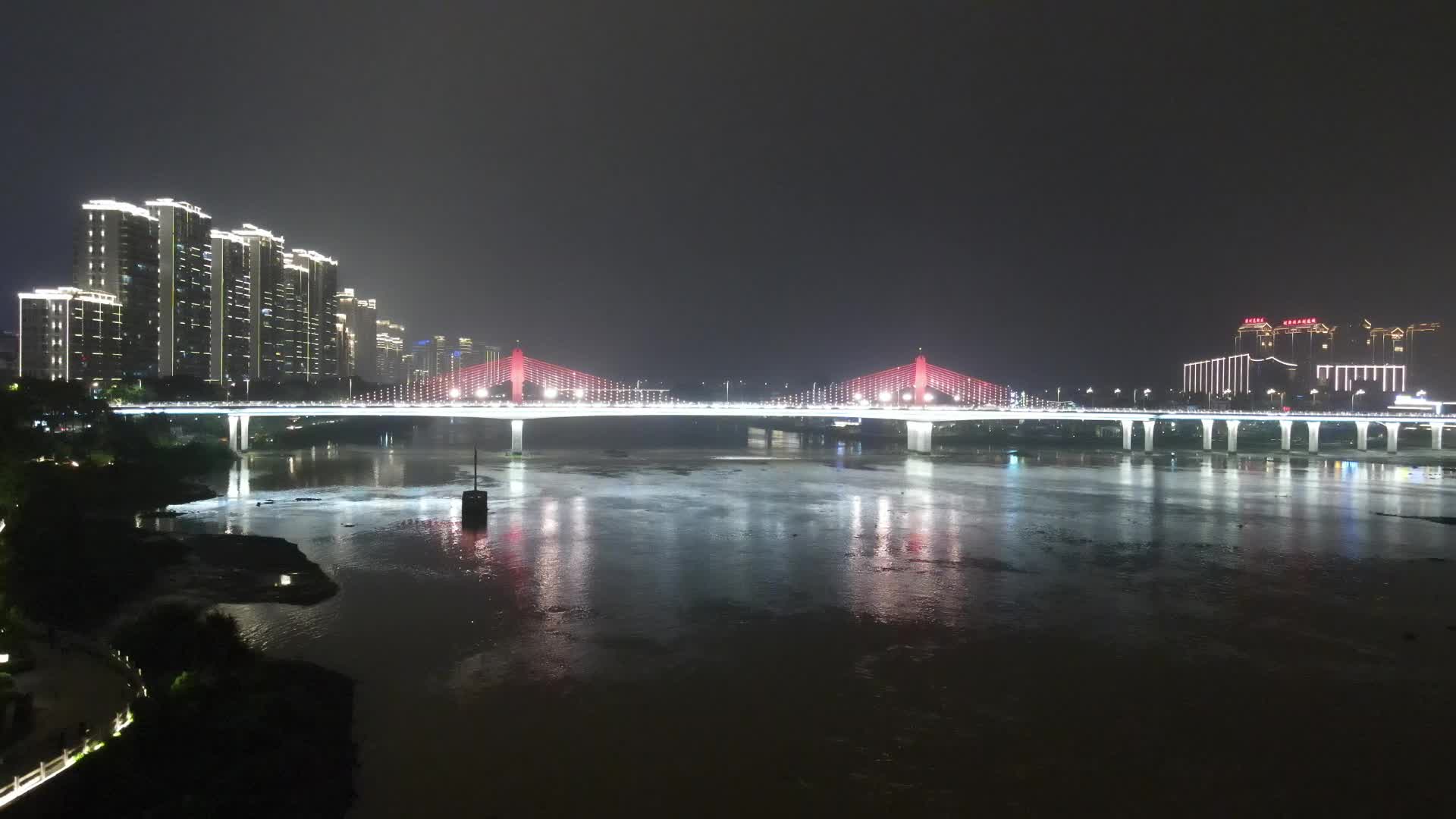 福建莆田备战大桥航拍视频视频的预览图