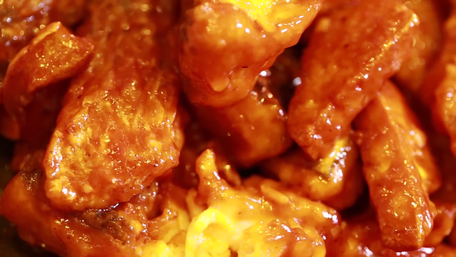 中餐美食糖醋番茄鱼块视频的预览图