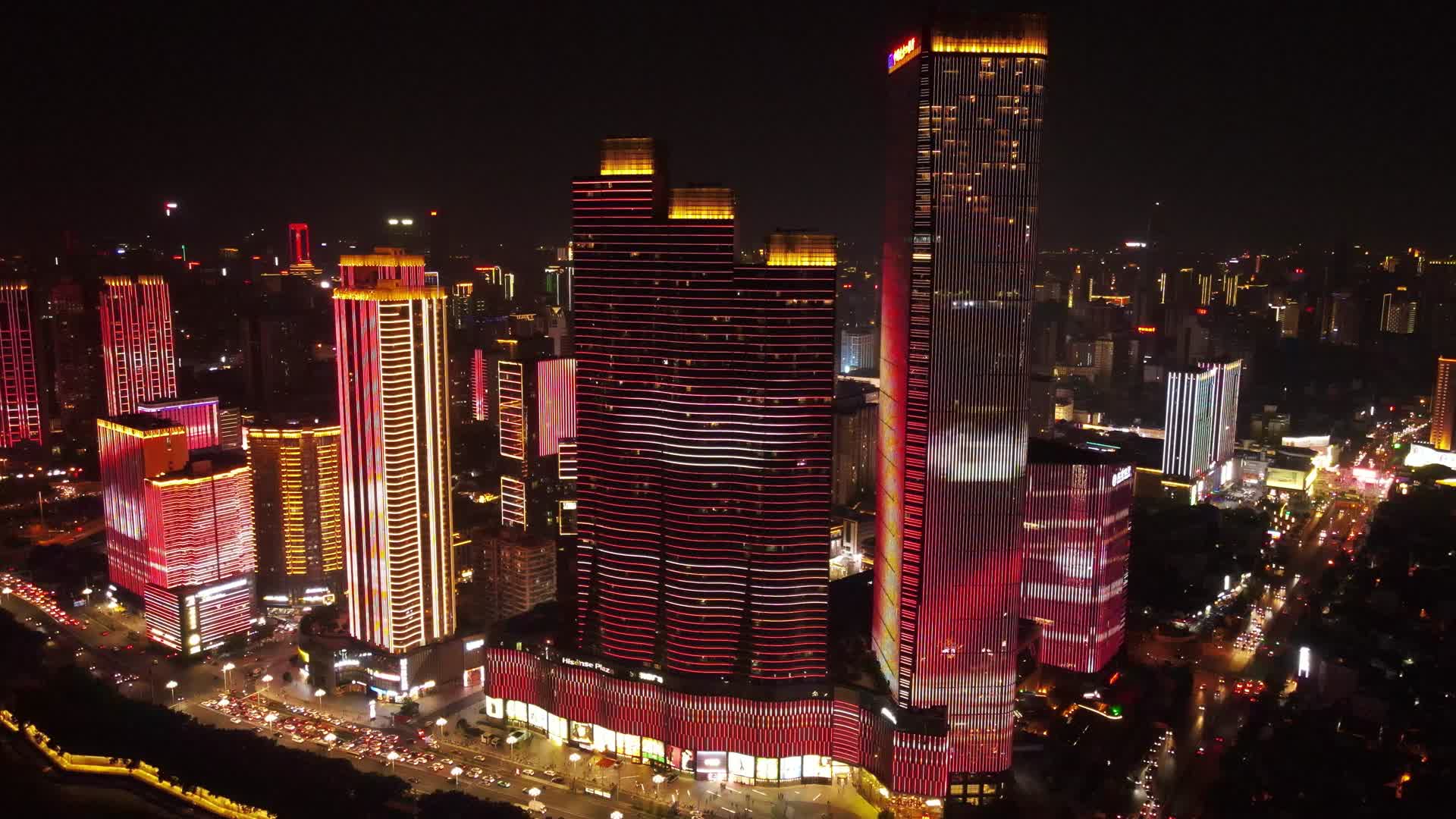 4K航拍湖南长沙湘江路海信广场夜景视频的预览图