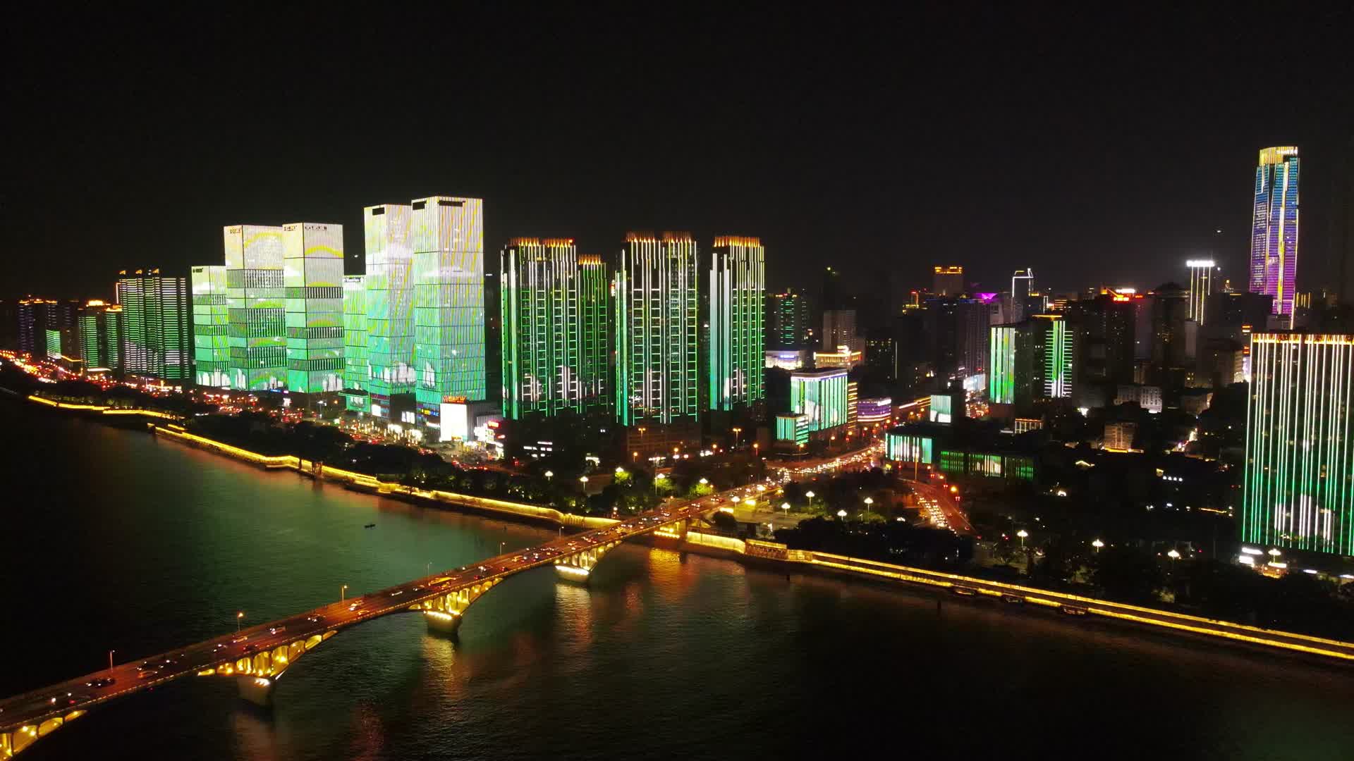 4K航拍湖南长沙城市夜景视频的预览图