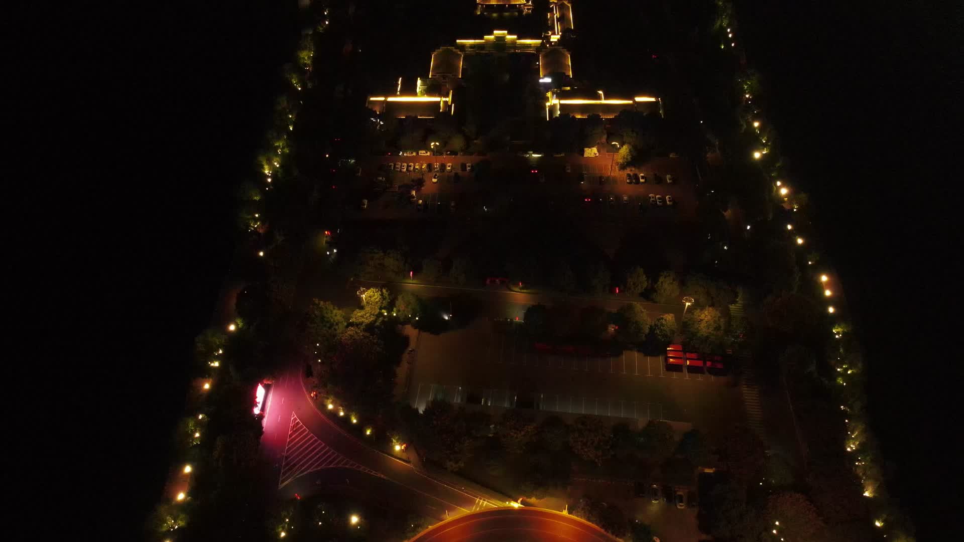 4K航拍湖南长沙橘子洲景区夜景视频的预览图