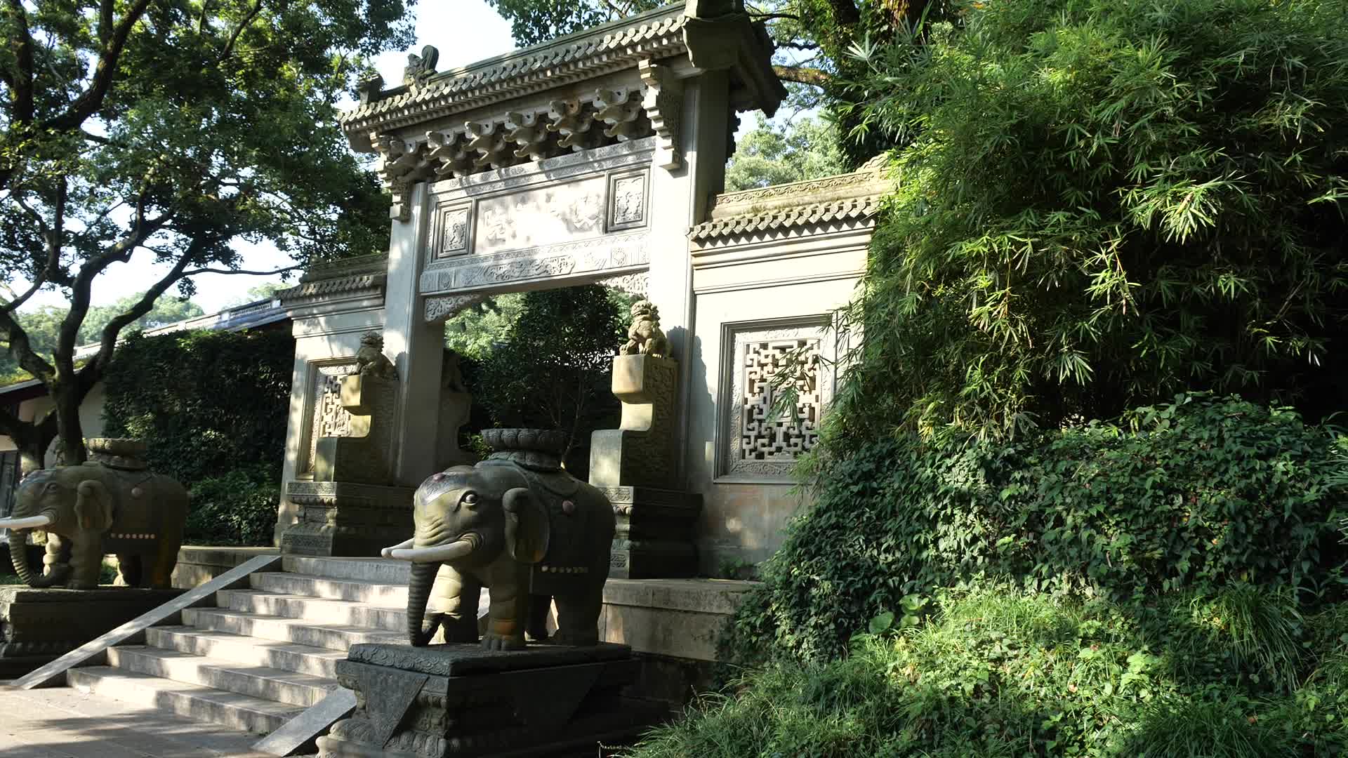 浙江普陀山双泉禅院景点视频的预览图