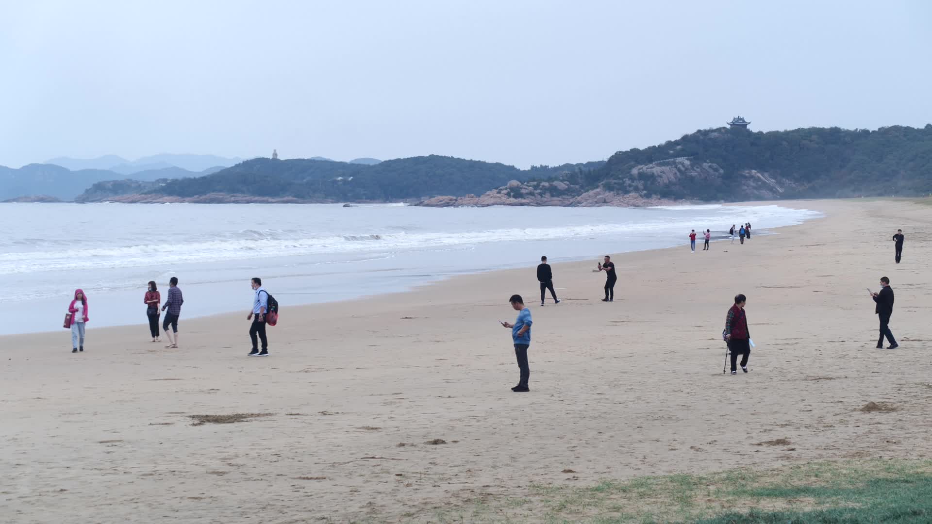 浙江普陀山千步沙海滩景点视频的预览图