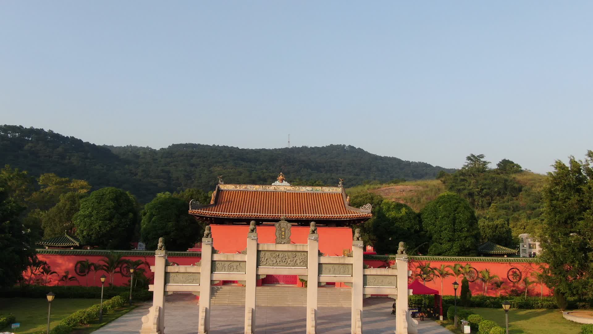 广西南孔庙历史文化古建筑航拍视频的预览图