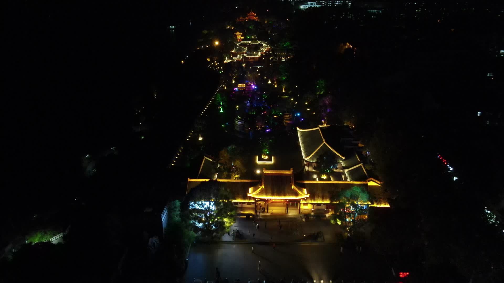 4K航拍湖南岳阳楼5A景区夜景视频的预览图