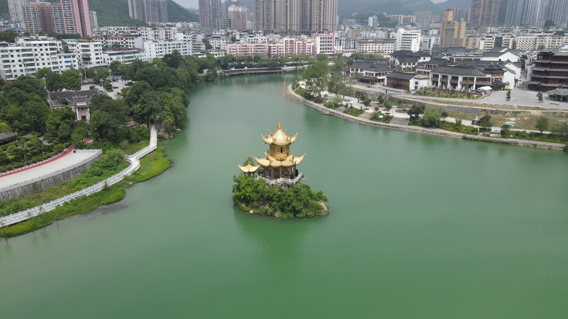 贵州铜仁三江汇合处金塔航拍视频的预览图
