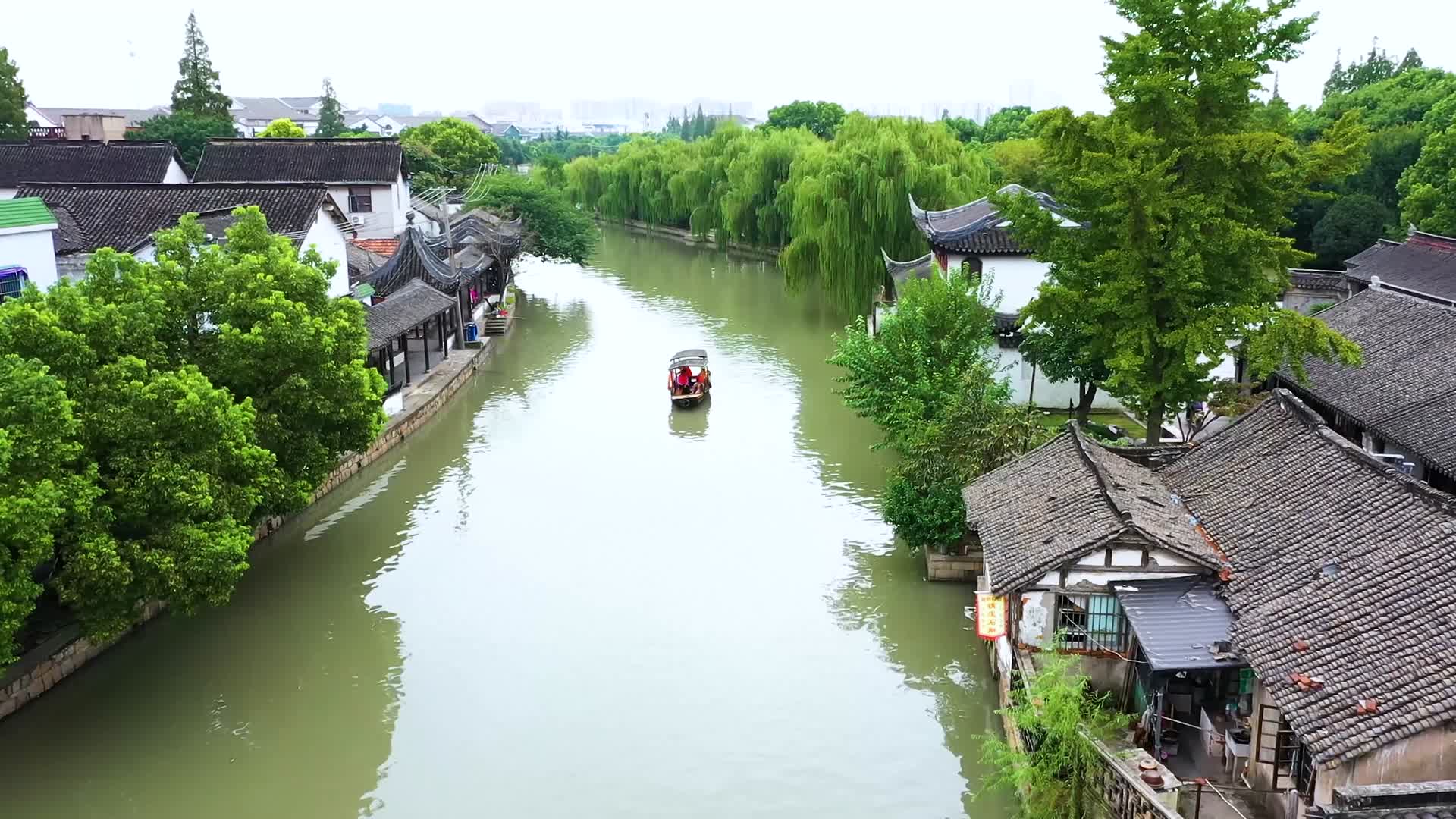 4K江南古镇小桥流水视频的预览图