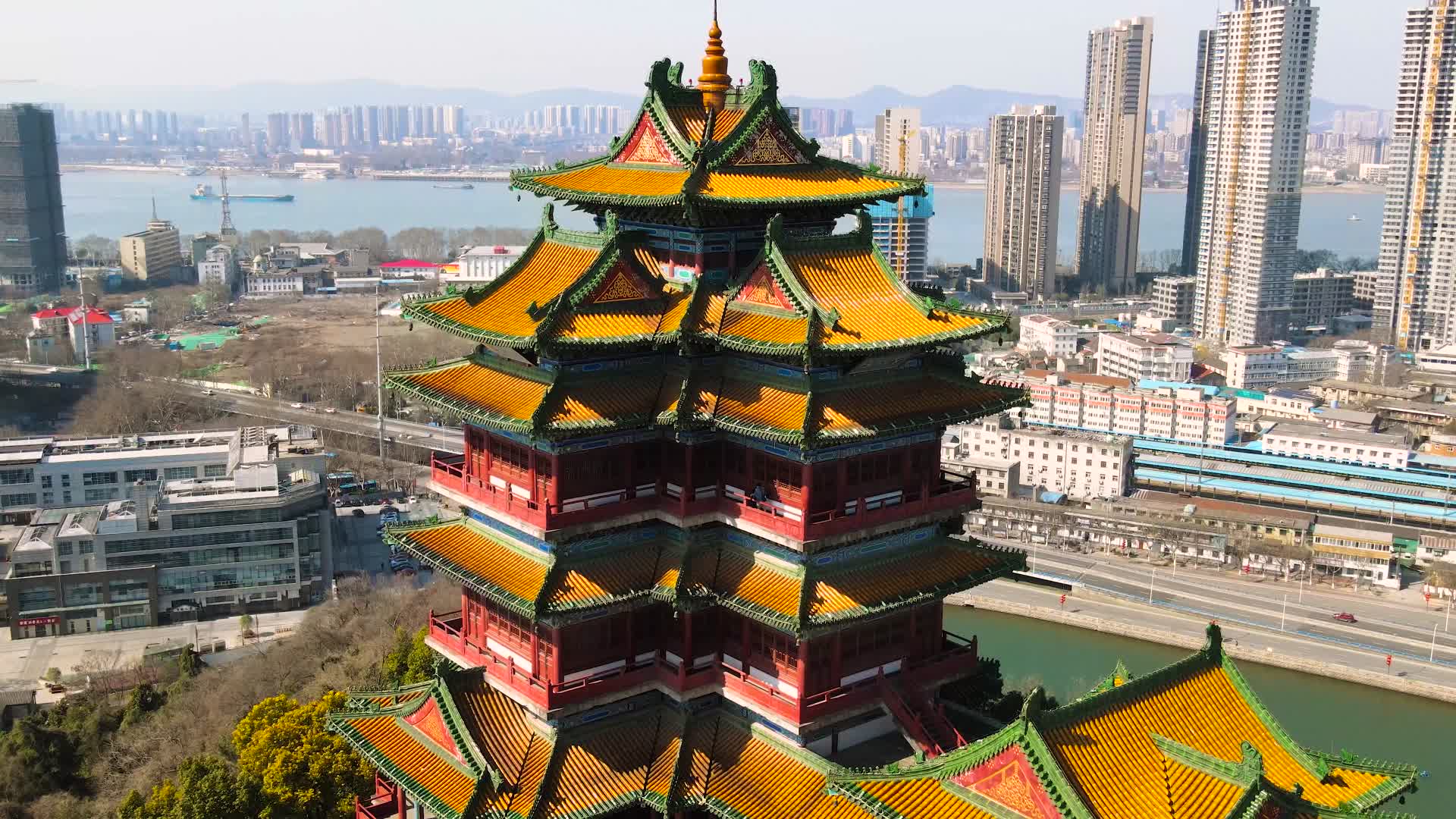 4K航拍南京4A景区阅江楼视频的预览图
