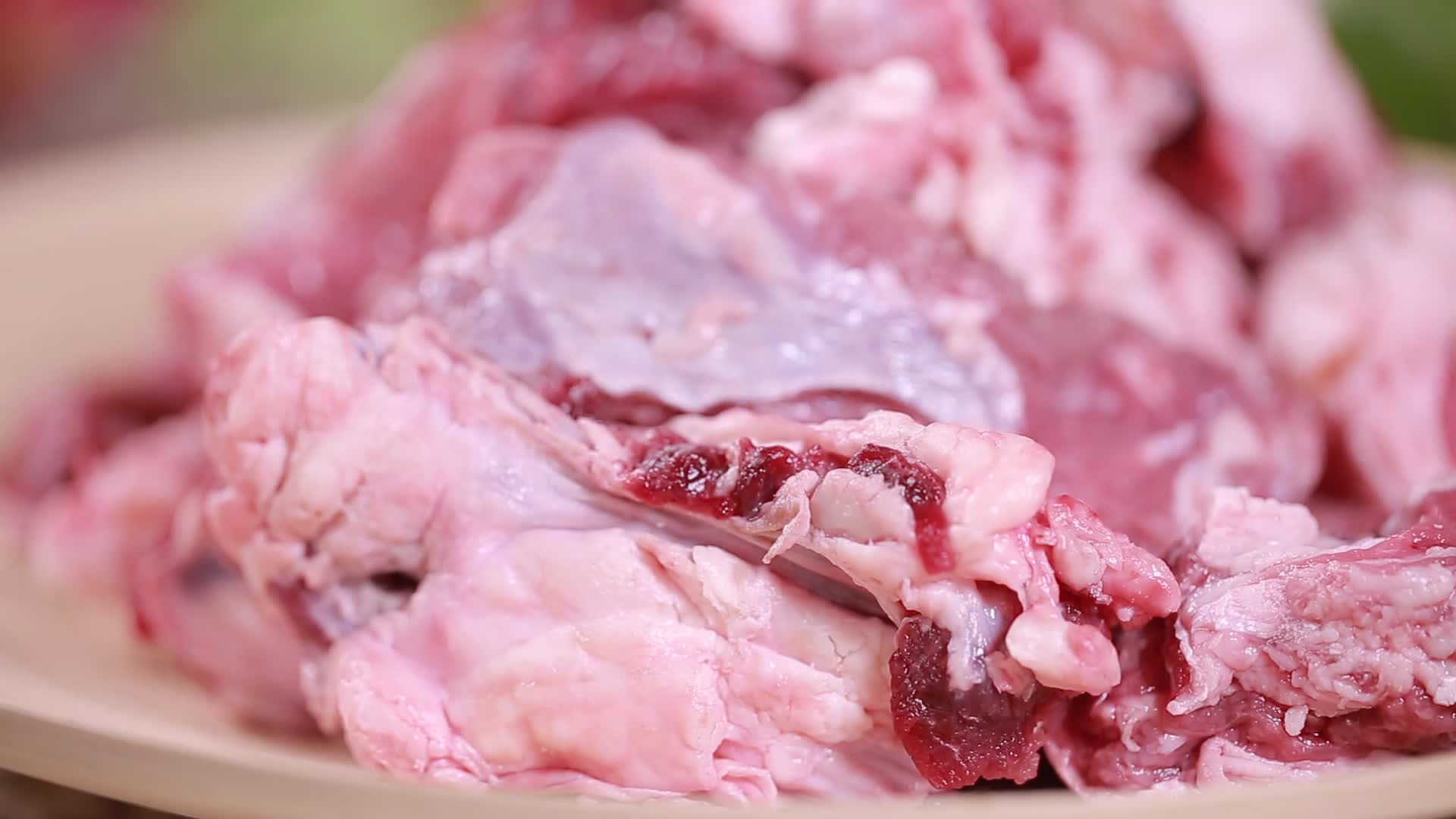 牛腩肉牛肉下脚料视频的预览图