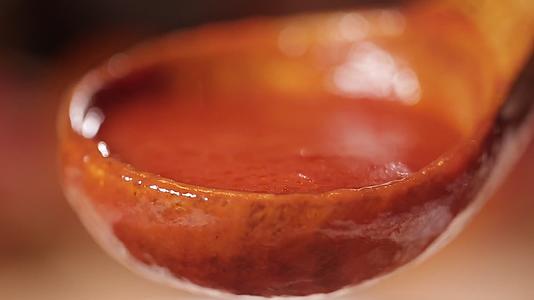 熬番茄酱番茄沙司视频的预览图