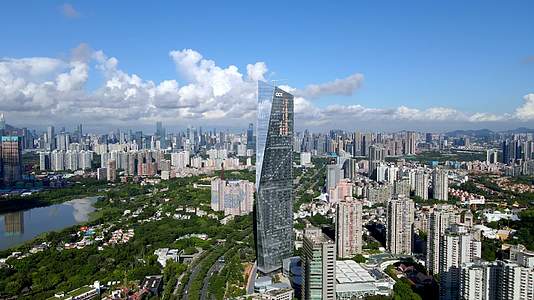 深圳南山区华侨城总部大厦城市风光4K航拍视频的预览图