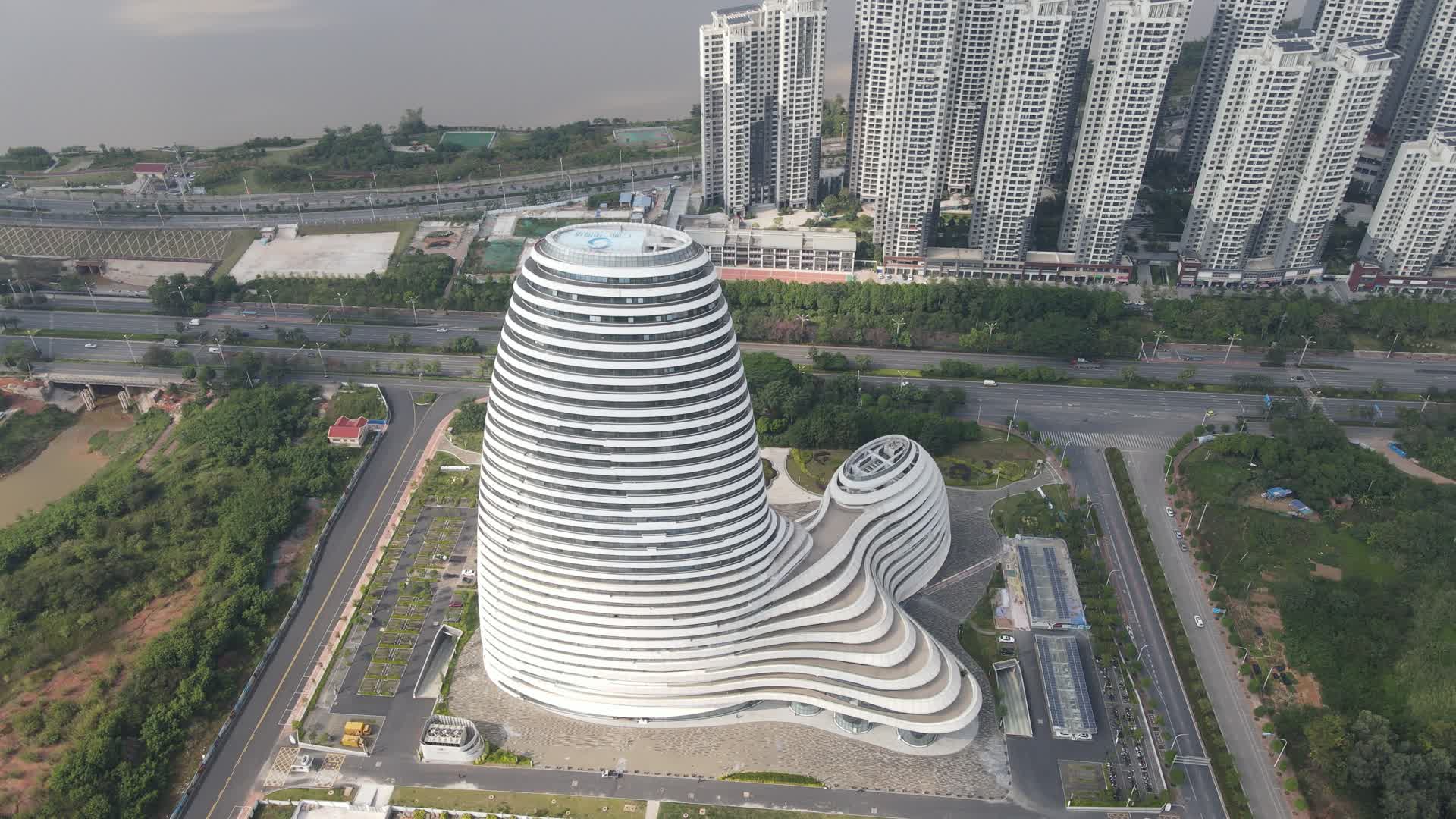 广西南宁融媒体地标建筑视频的预览图