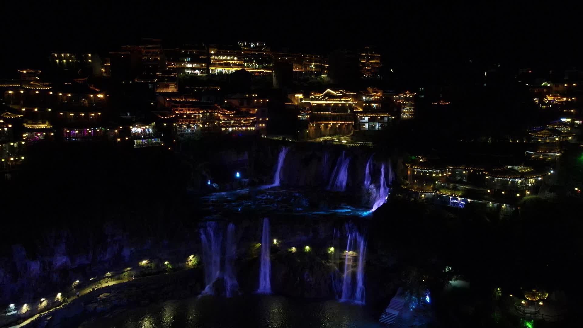 航拍湖南湘西芙蓉镇4A景区夜景灯光视频的预览图