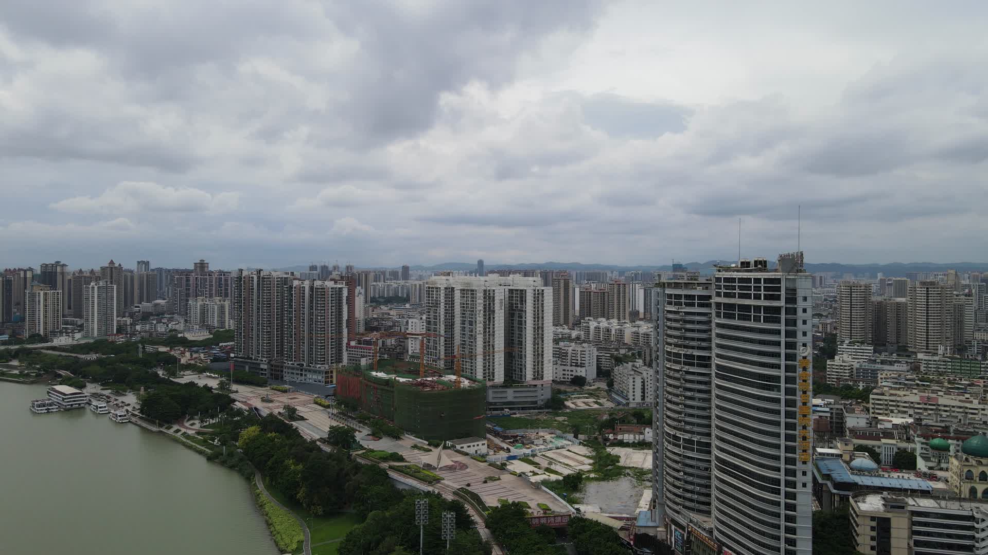 广西南宁城市建设航拍视频的预览图
