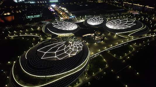 4K航拍南京城市地标建筑江苏大剧院夜景视频的预览图