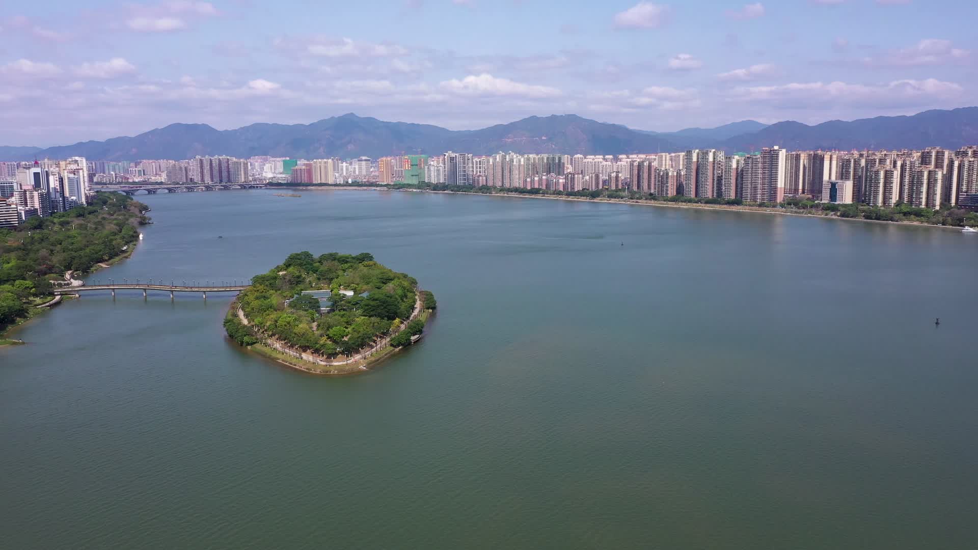 广东清远北江江心岛风景视频的预览图