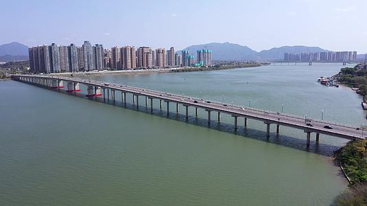 4K航拍广东清远北江大桥风景视频的预览图