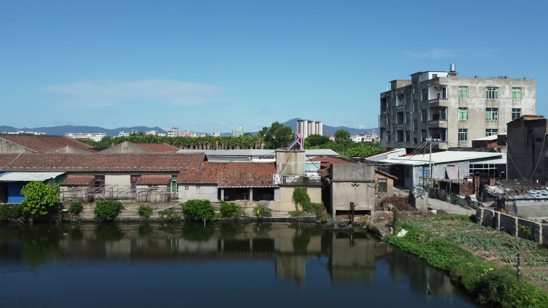航拍莆田乡镇风景4K实拍视频视频的预览图