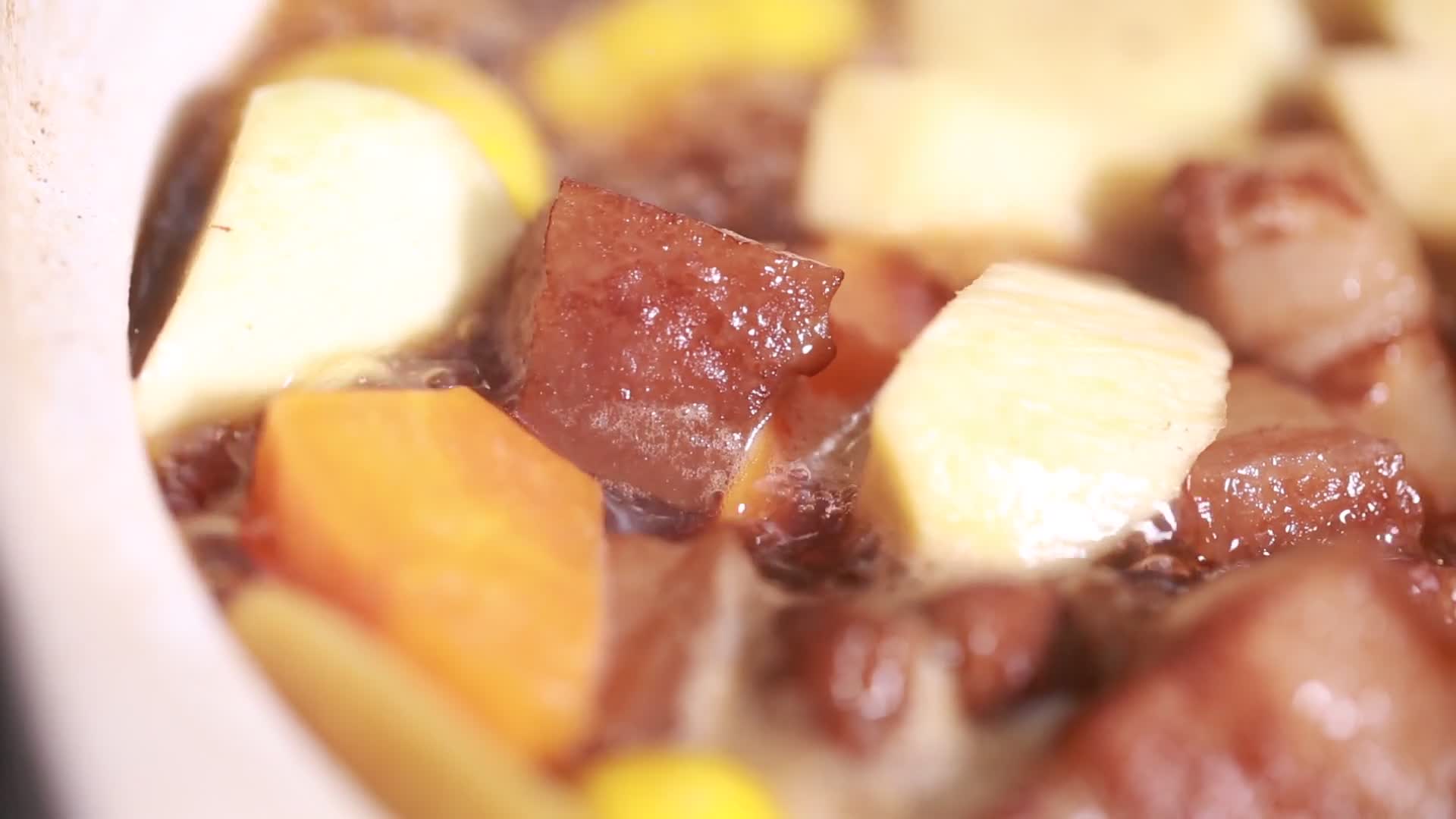 萝卜茭白炖肉烧肉视频的预览图