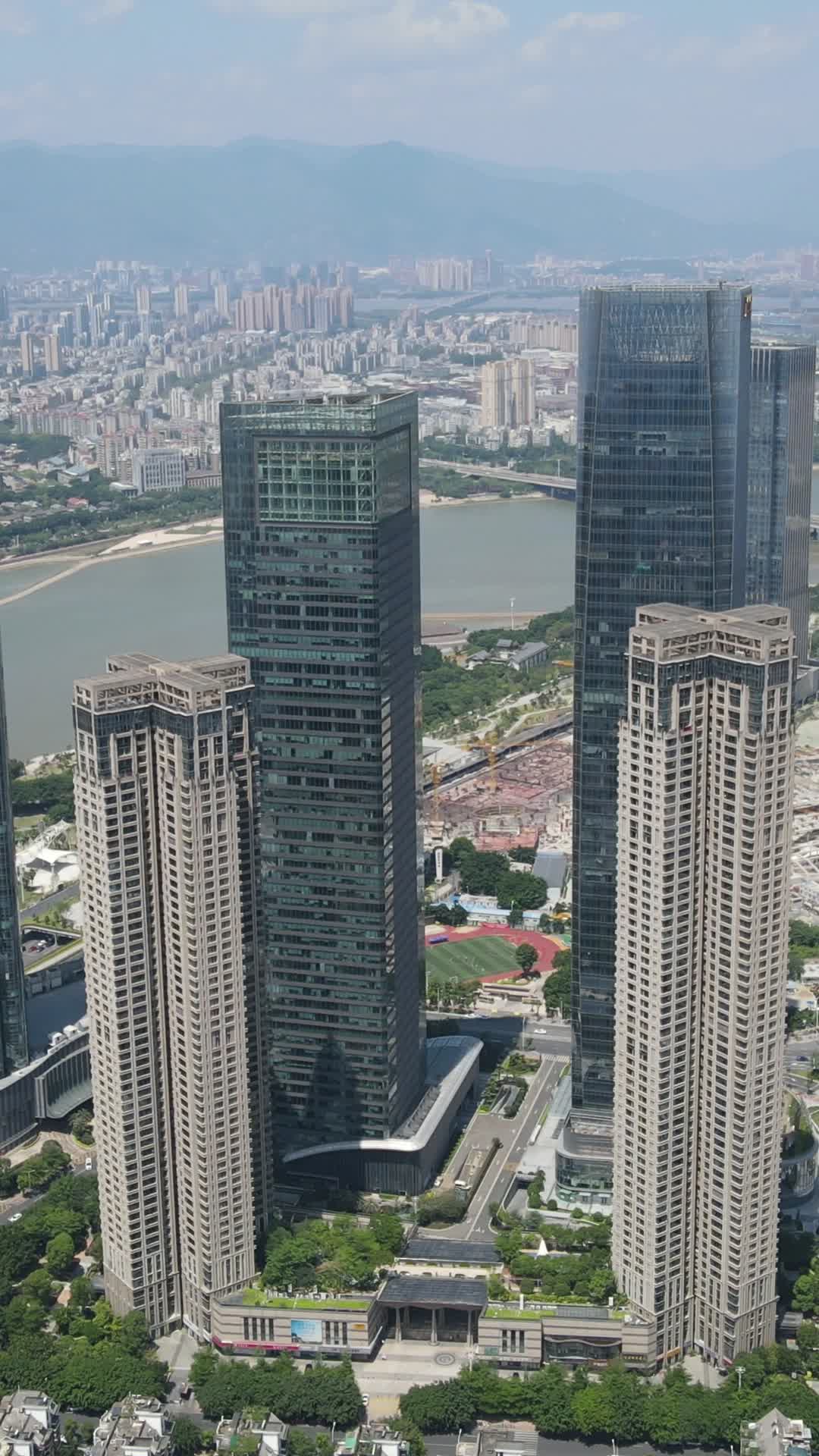 福州IFC国际金融中心竖屏航拍视频的预览图