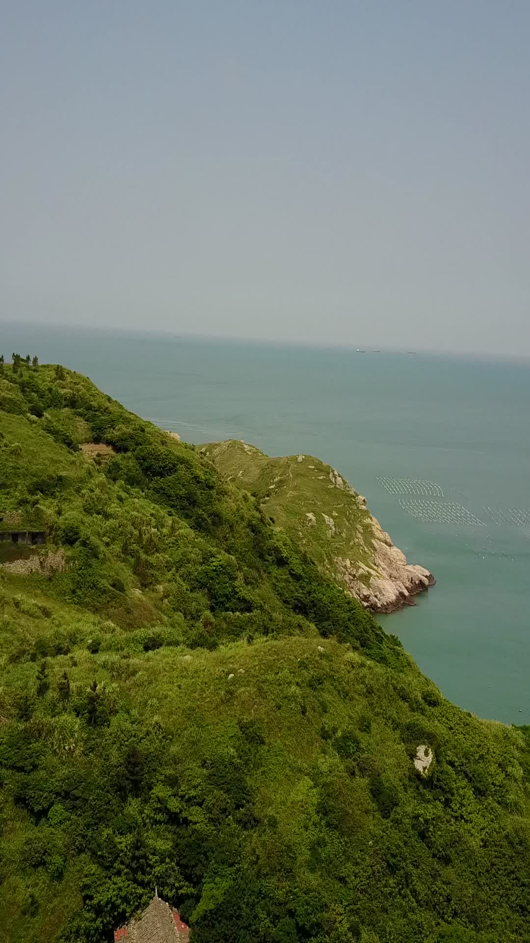 浙江花鸟岛4k航拍竖拍视频的预览图