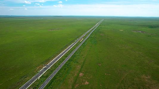美丽千里草原内蒙古锡林郭勒午后5k超高清航拍视频视频的预览图