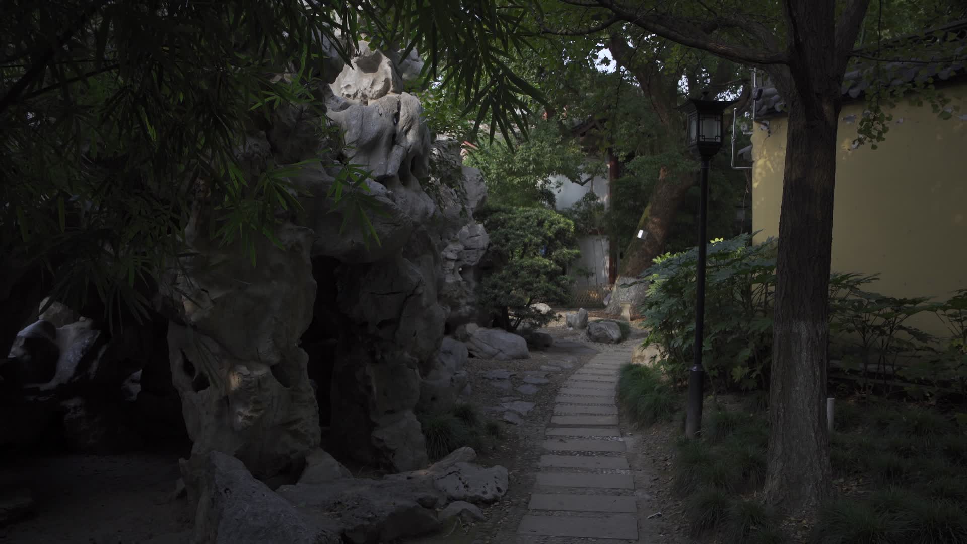 杭州萧山江寺公园4K视频视频的预览图