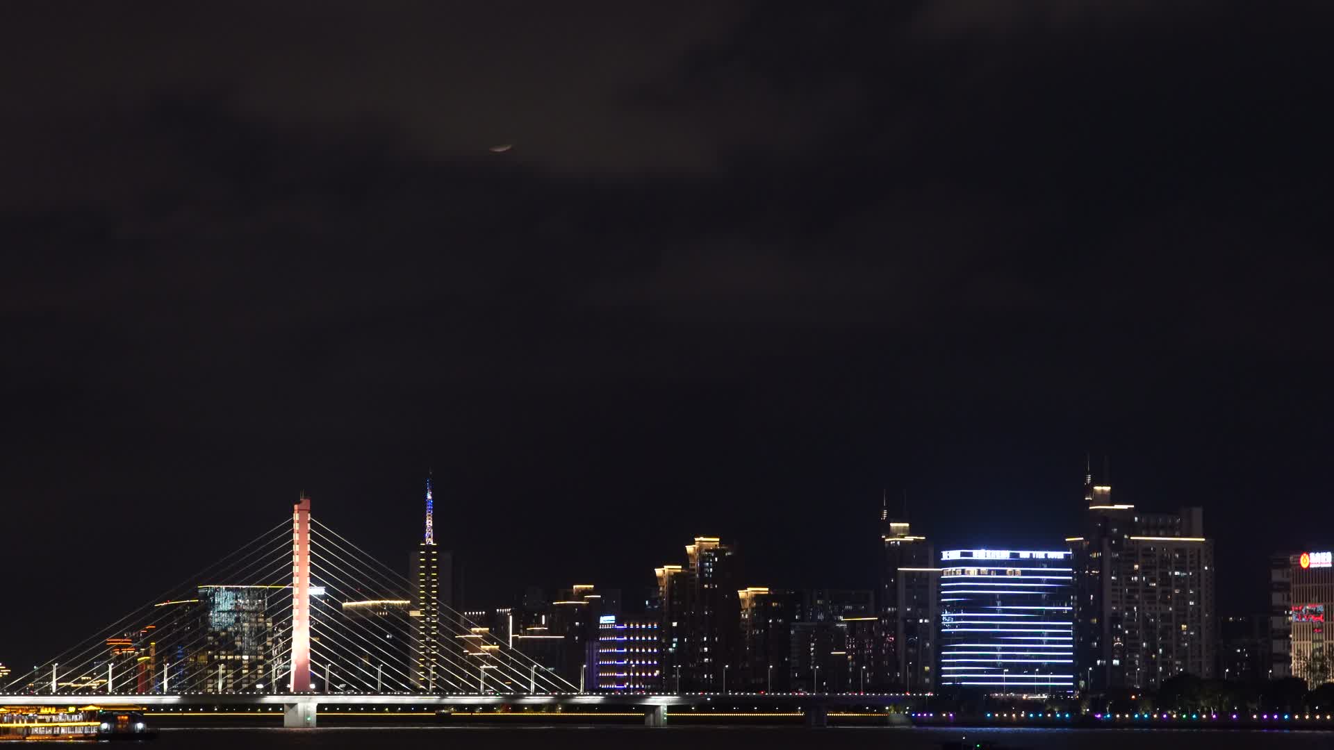 杭州钱塘江钱江三桥夜景4K视频视频的预览图