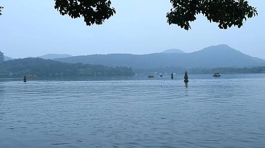 杭州西湖风景区三潭印月视频视频的预览图