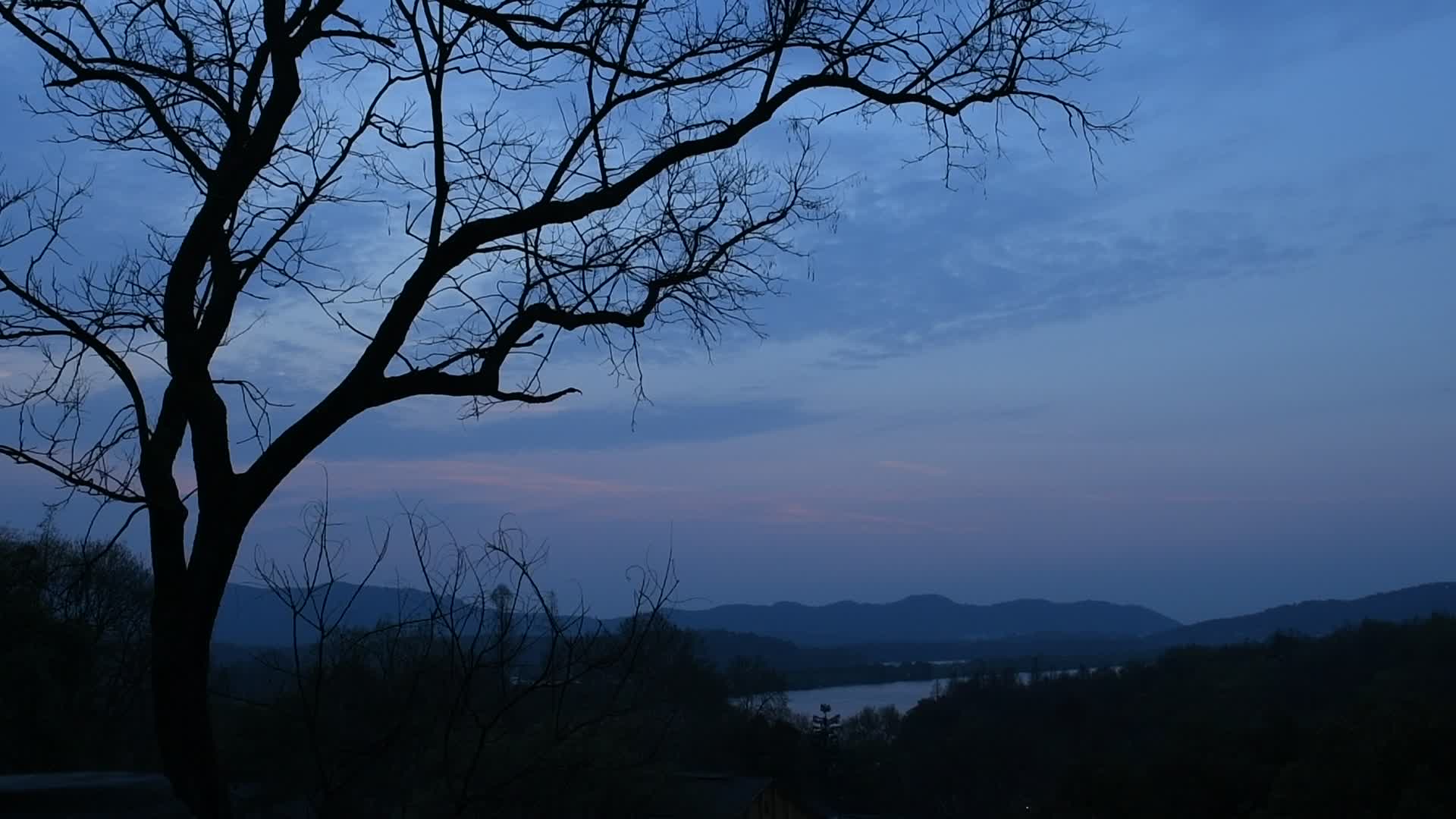 杭州西湖风景区净慈寺禅院4K风景视频视频的预览图