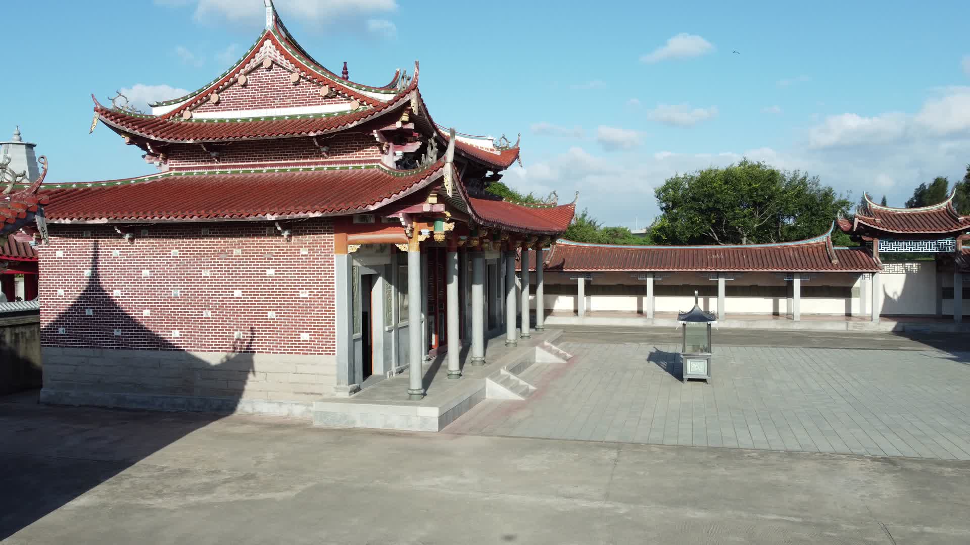 航拍福建古寺封神榜4K实拍视频视频的预览图