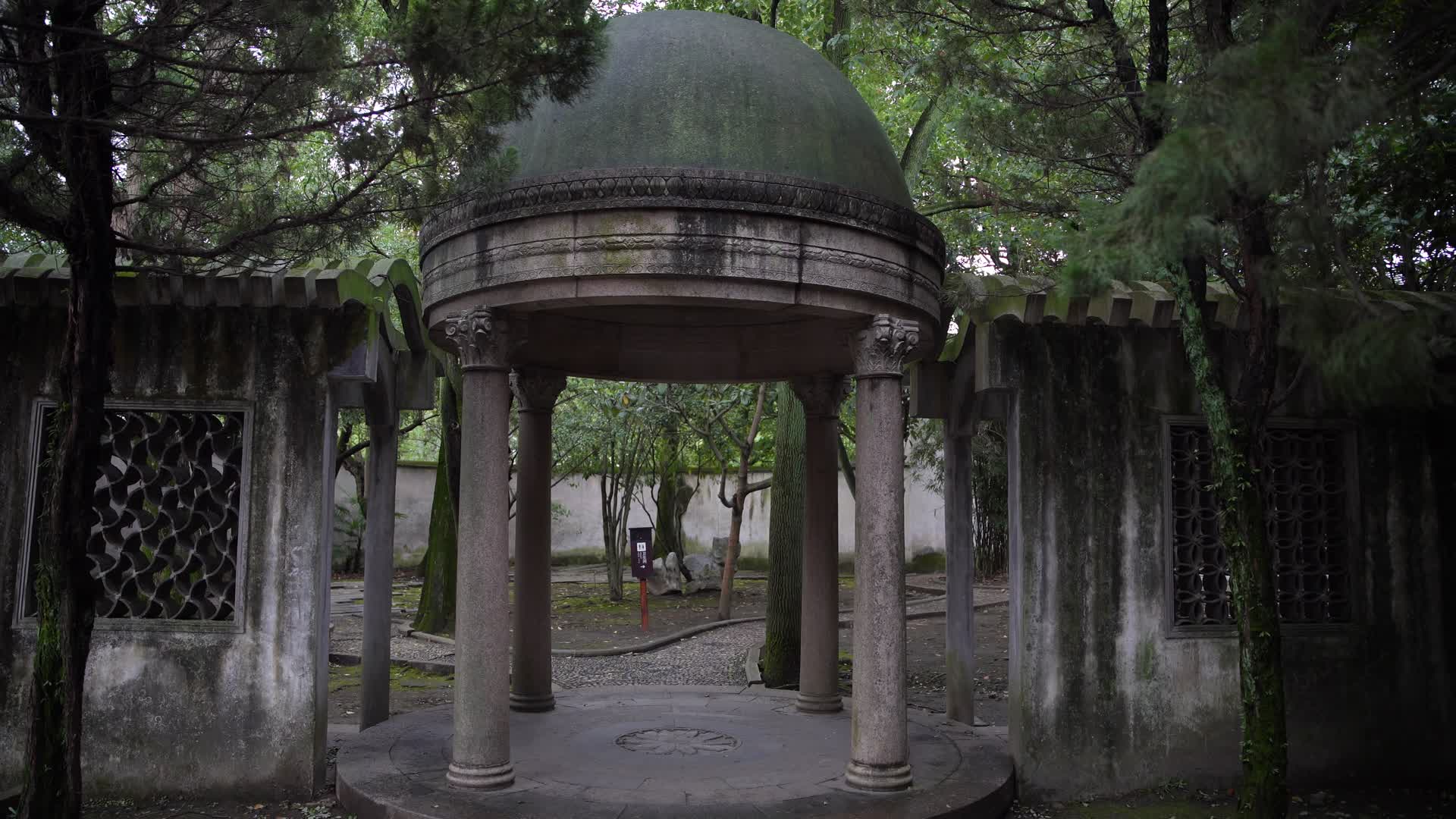 湖州南浔古镇刘氏梯号4K风景视频视频的预览图