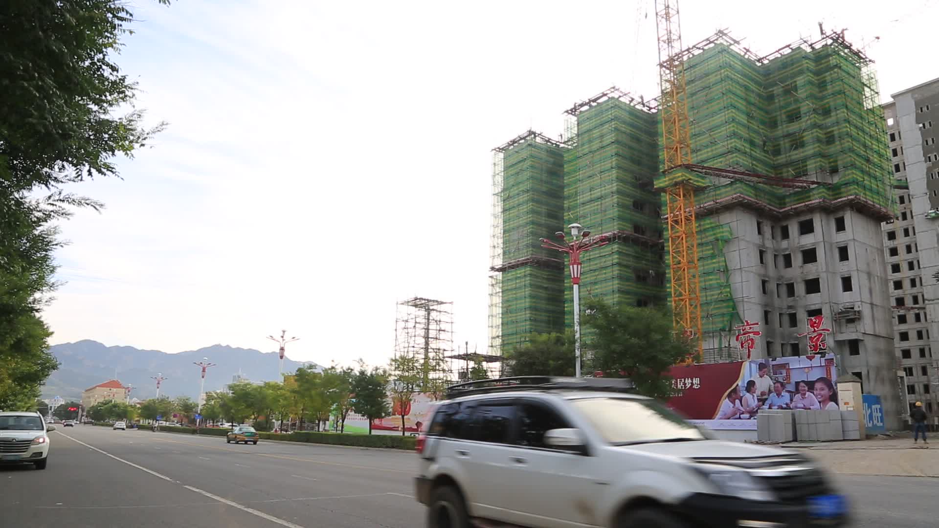建筑工地工程施工塔吊视频的预览图