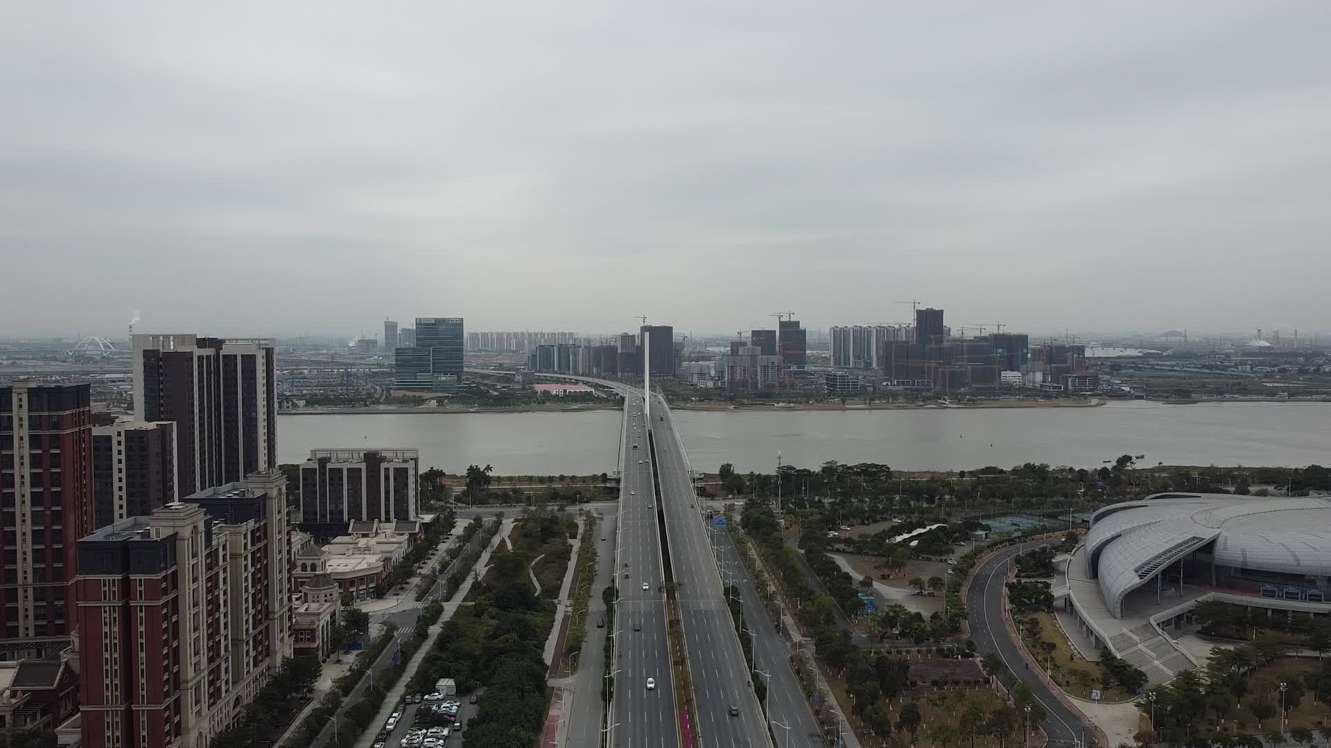 广州市南沙区城市航拍实景视频的预览图