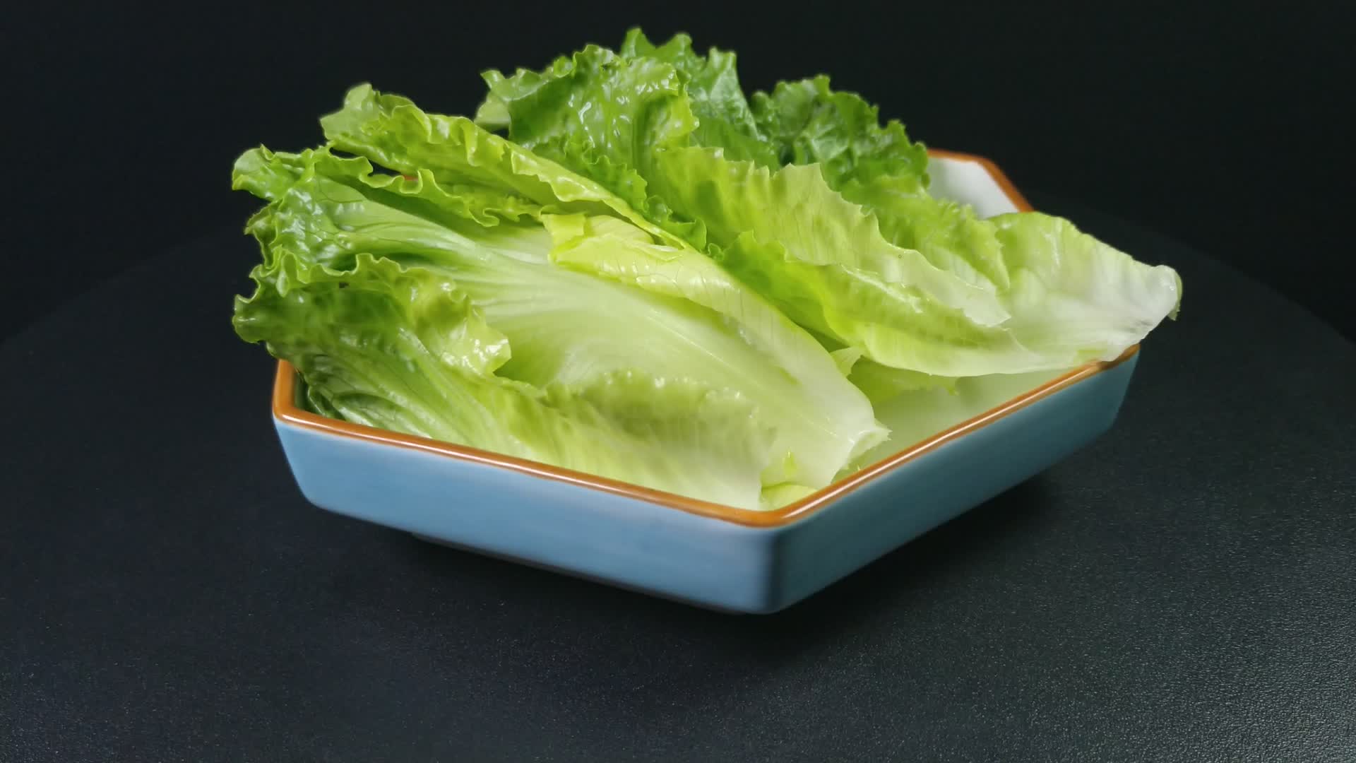 食材蔬菜生菜时蔬4K实拍视频视频的预览图