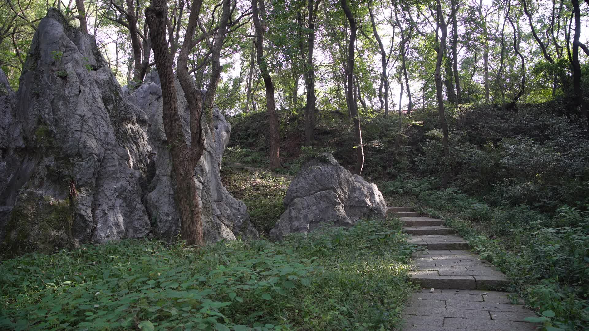 杭州凤凰山风景区月岩4K风景视频视频的预览图