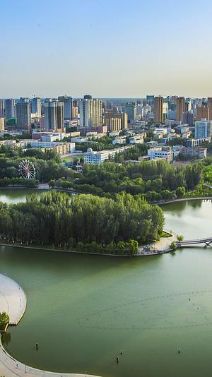 新疆阿克苏市区视频的预览图