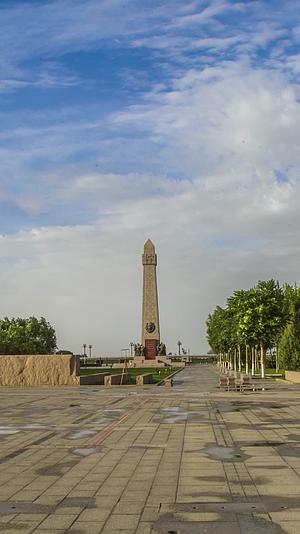 新疆阿拉尔人民英雄纪念碑视频的预览图