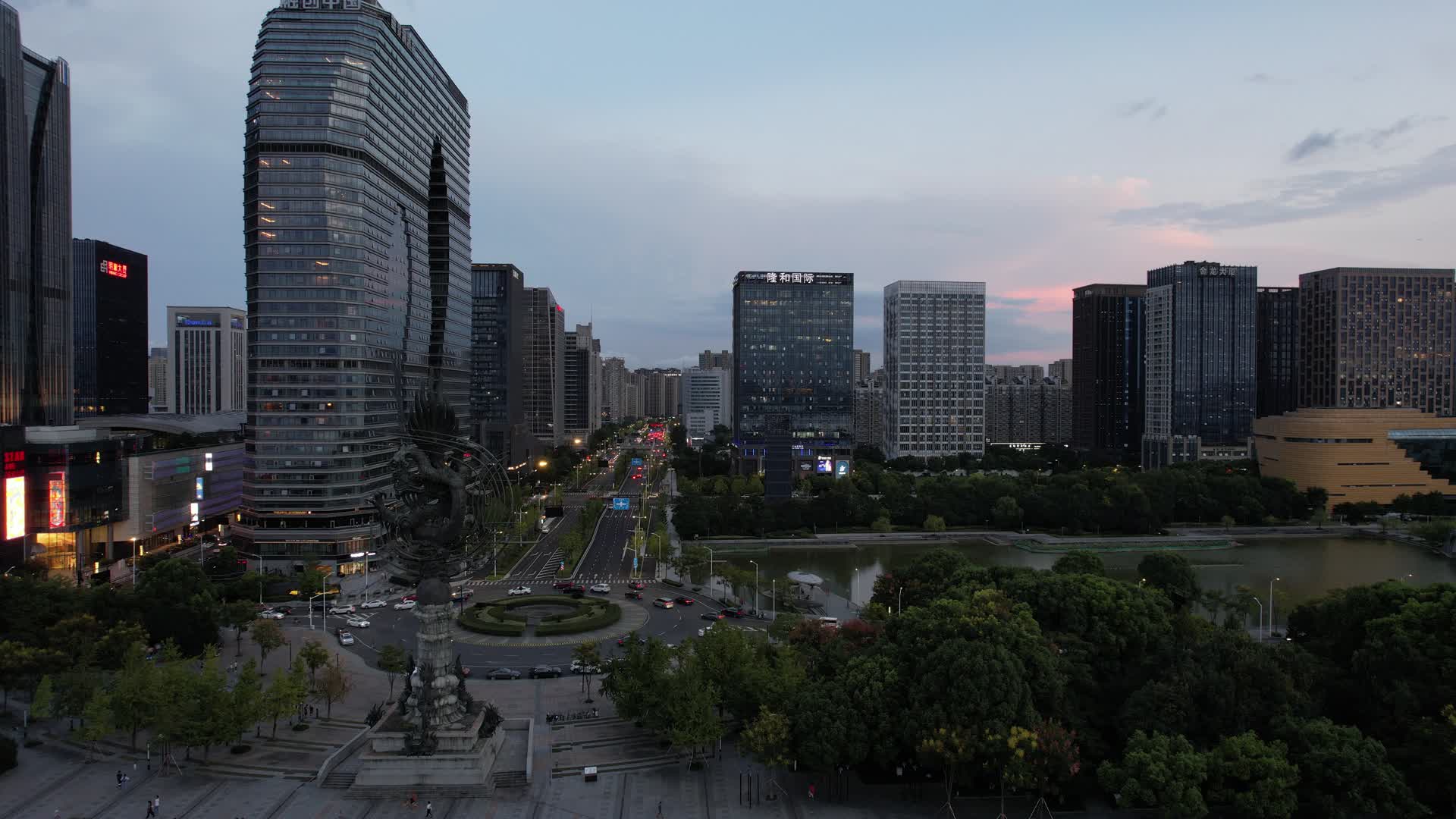 杭州君印酒店4K航拍视频视频的预览图