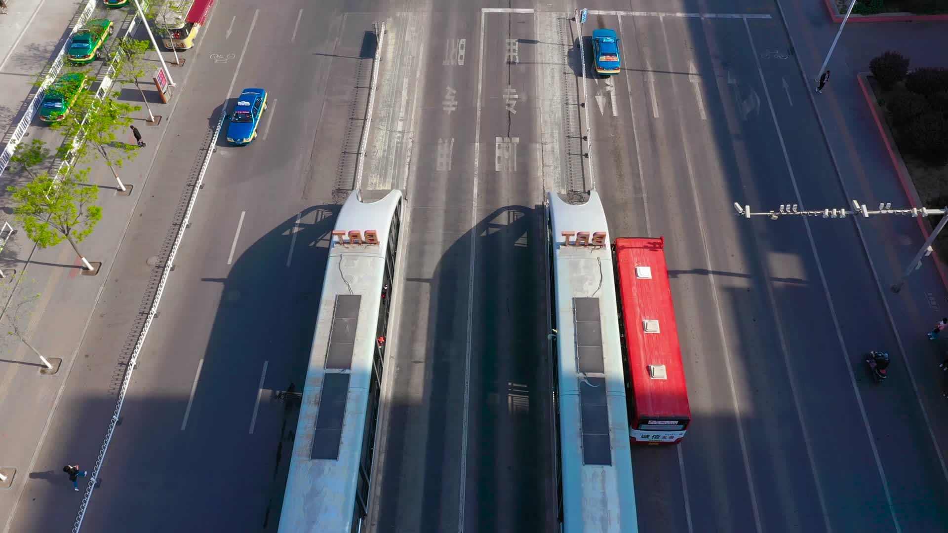 BRT快速车道视频的预览图