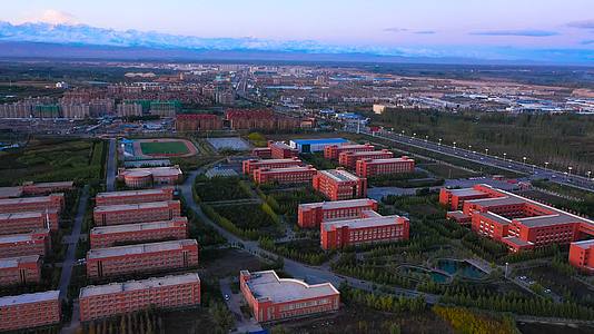 新疆阿克苏市职业院校视频的预览图