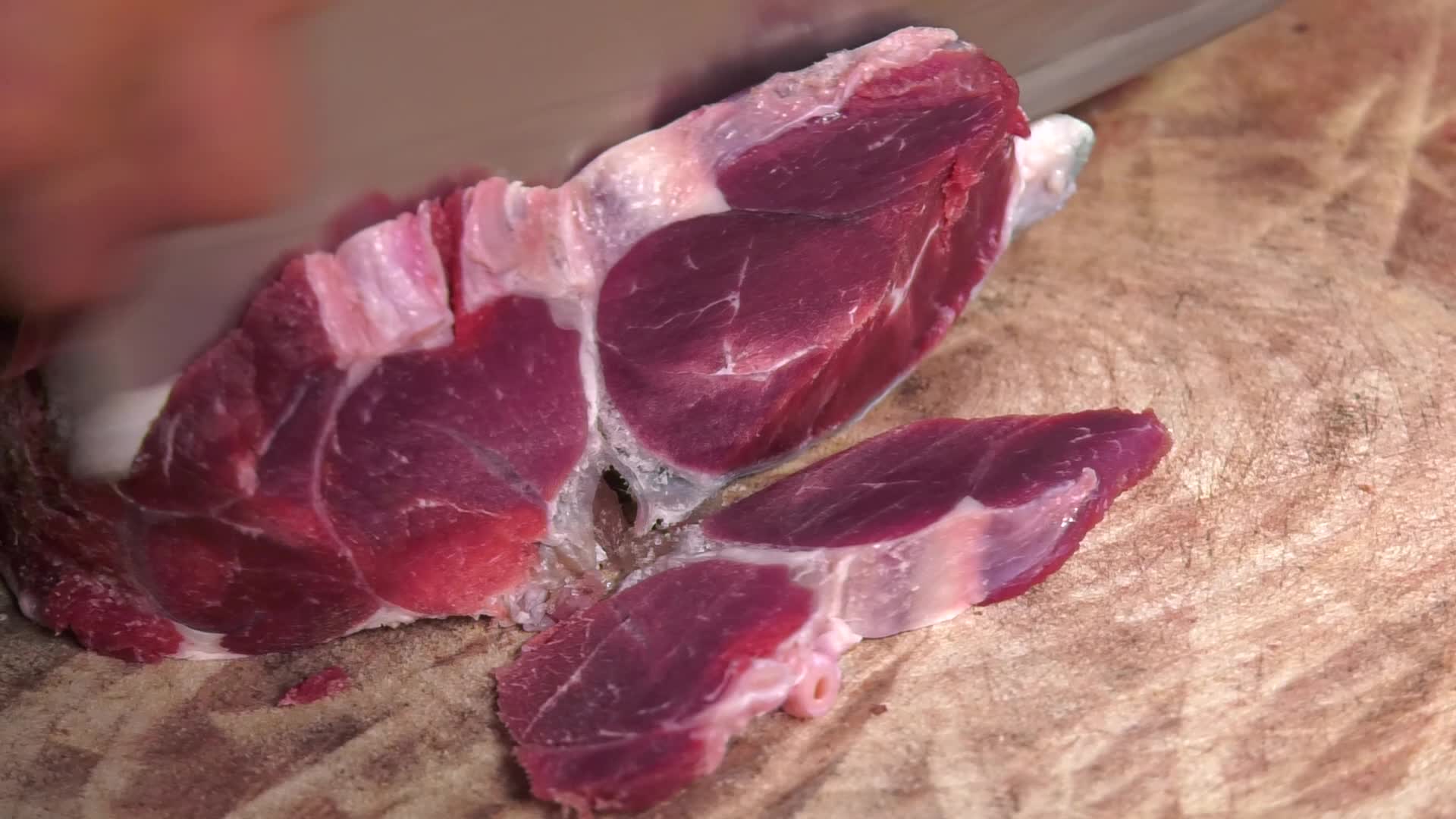 新疆美味手工切羊肉视频的预览图
